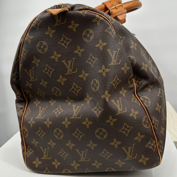 Authenticated Louis Vuitton Monogram Keepall 55 - Picture 7 of 16
